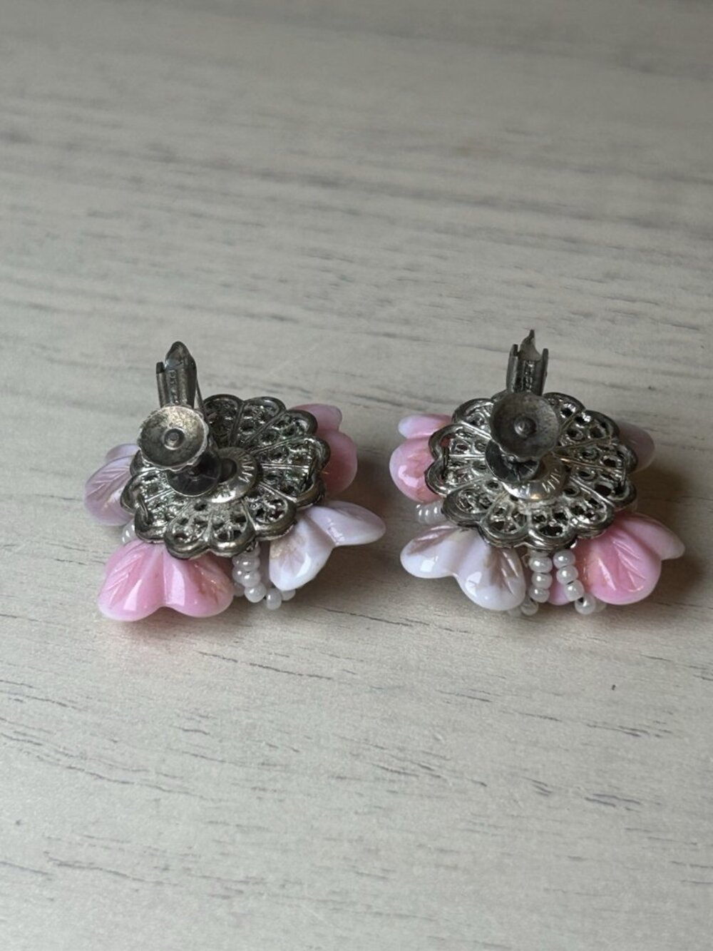 miriam haskell earrings pink Purple flower shell Clip on Vintage Flowers Floral - Picture 7 of 10